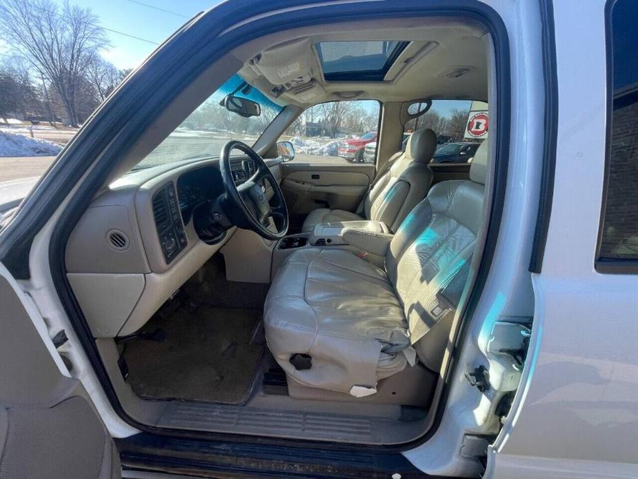 used 2002 Chevrolet Tahoe car, priced at $3,599