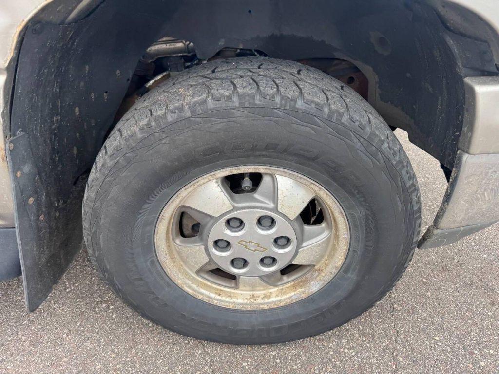 used 2002 Chevrolet Tahoe car, priced at $2,999