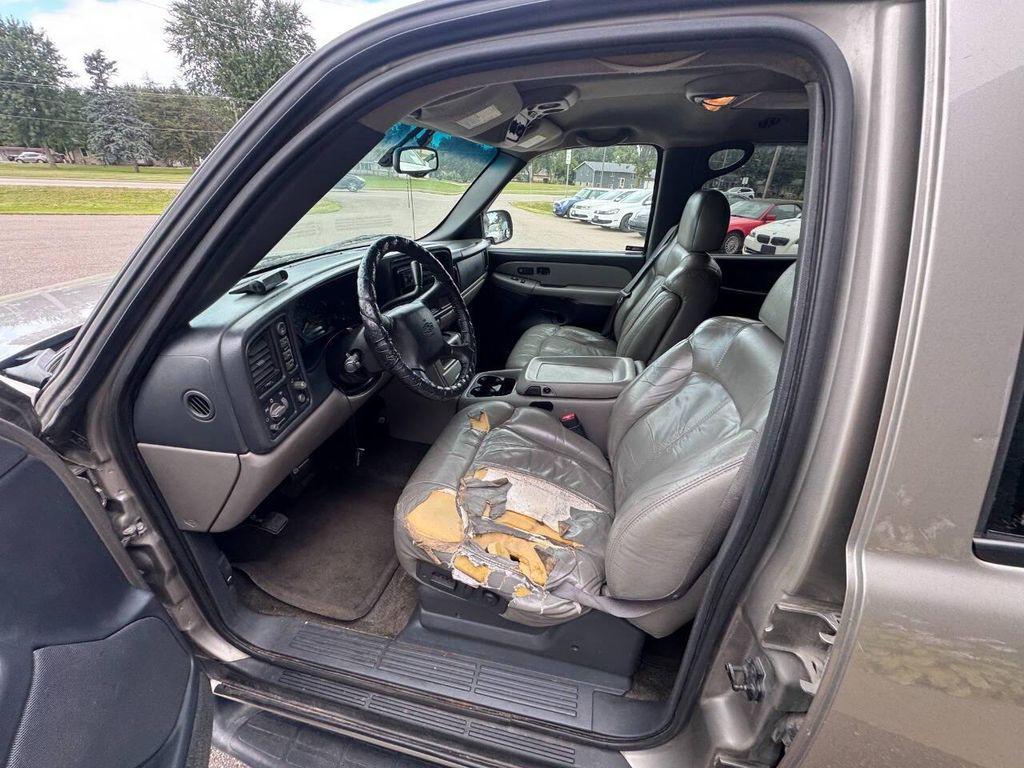 used 2002 Chevrolet Tahoe car, priced at $2,999