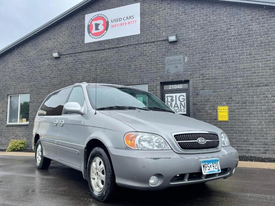 used 2005 Kia Sedona car, priced at $2,999