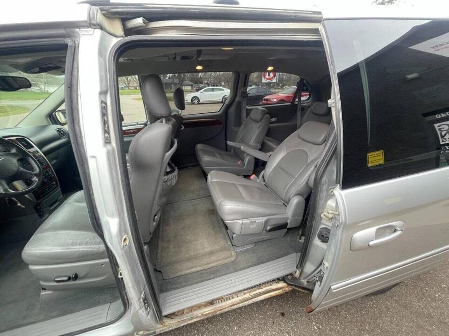 used 2007 Chrysler Town & Country car, priced at $4,399