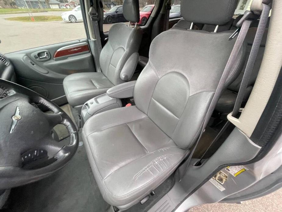 used 2007 Chrysler Town & Country car, priced at $4,399