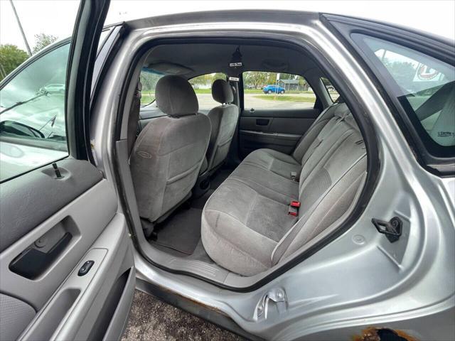 used 2007 Ford Taurus car, priced at $2,599