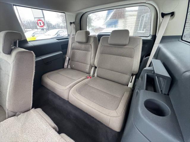 used 2009 Ford Flex car, priced at $5,999