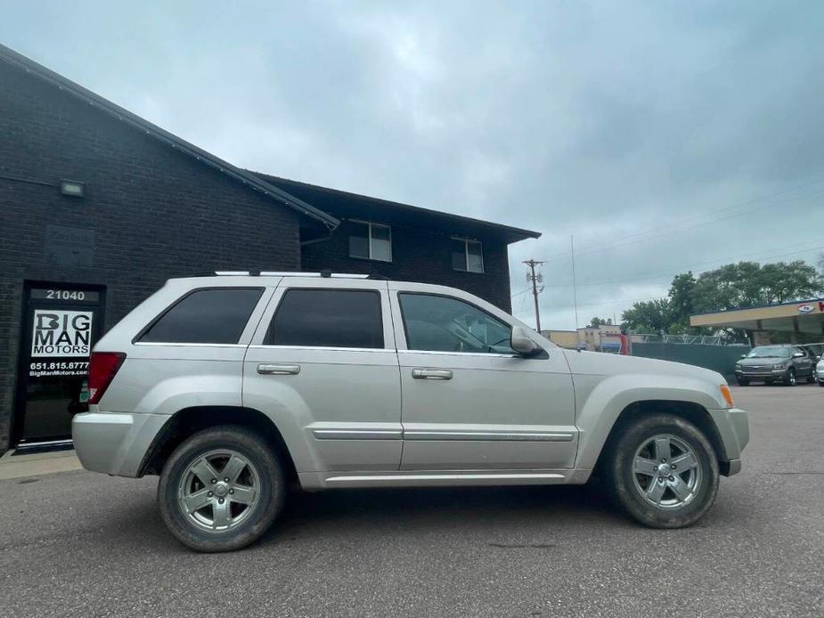 used 2007 Jeep Grand Cherokee car, priced at $3,499