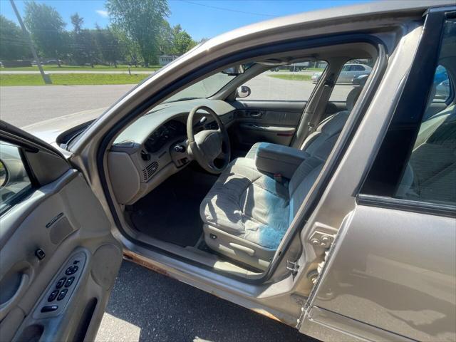 used 2000 Buick Century car, priced at $2,999