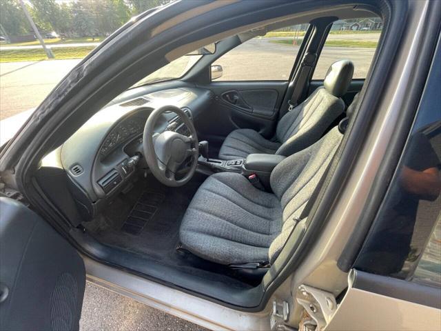 used 2005 Chevrolet Cavalier car, priced at $1,999
