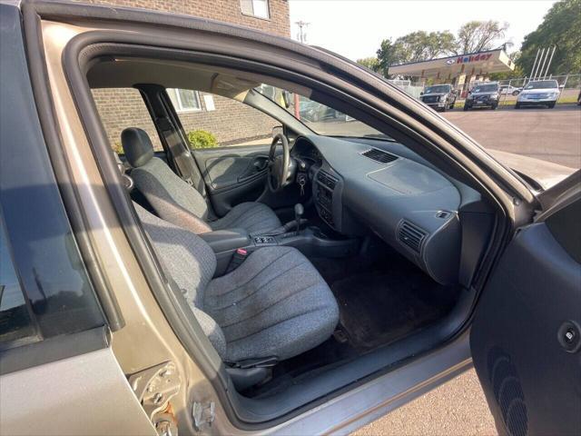 used 2005 Chevrolet Cavalier car, priced at $1,999