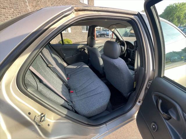 used 2005 Chevrolet Cavalier car, priced at $1,999