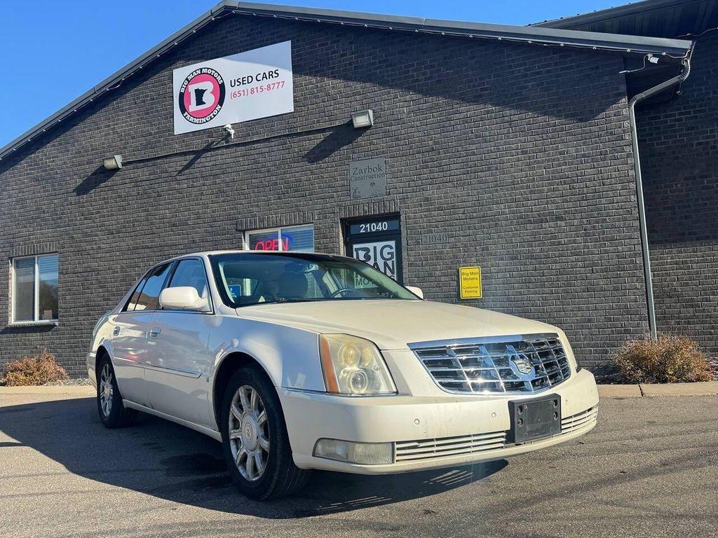 used 2008 Cadillac DTS car, priced at $3,999