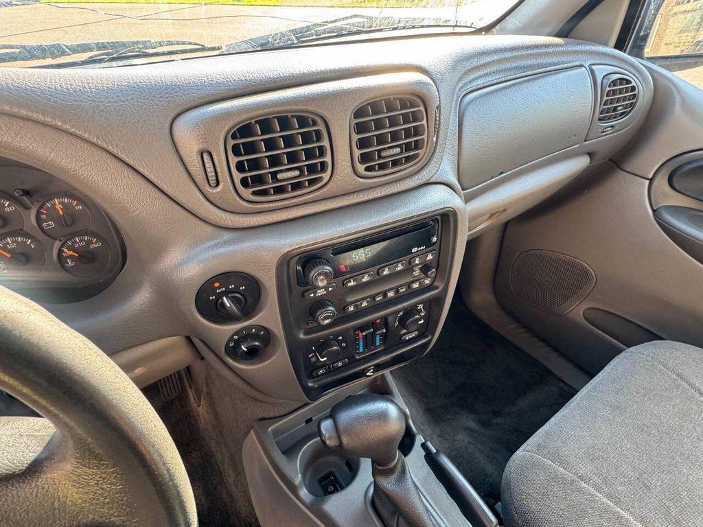 used 2002 Chevrolet TrailBlazer car, priced at $1,499