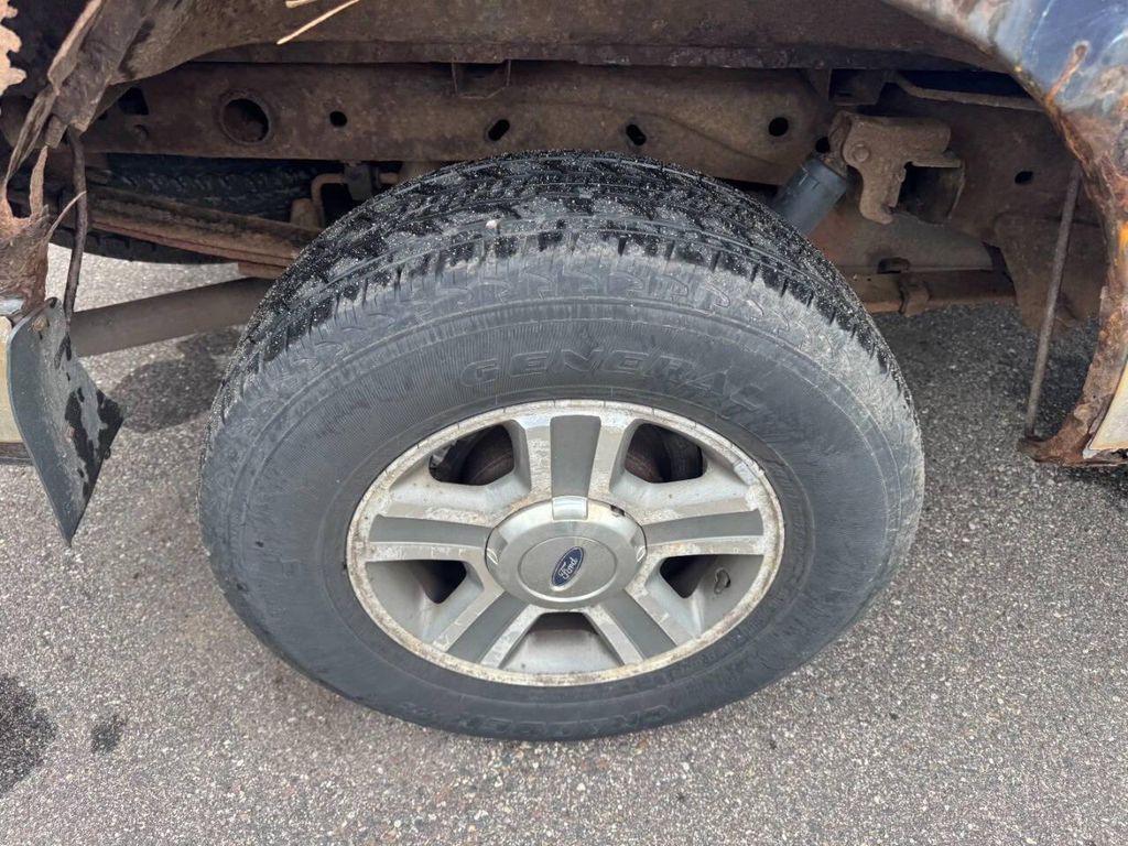 used 2006 Ford F-150 car, priced at $2,999