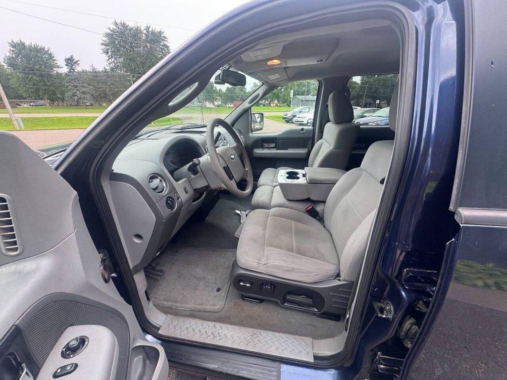 used 2006 Ford F-150 car, priced at $2,999