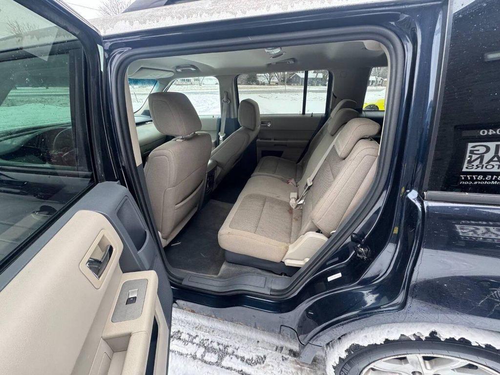 used 2009 Ford Flex car, priced at $3,999