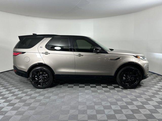 new 2024 Land Rover Discovery car, priced at $73,058