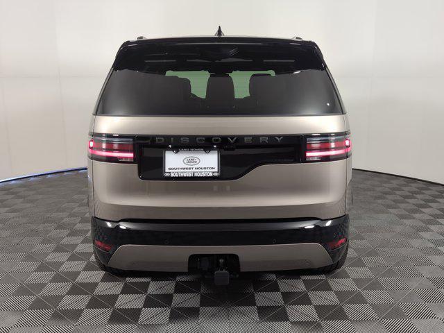 new 2025 Land Rover Discovery car, priced at $73,068