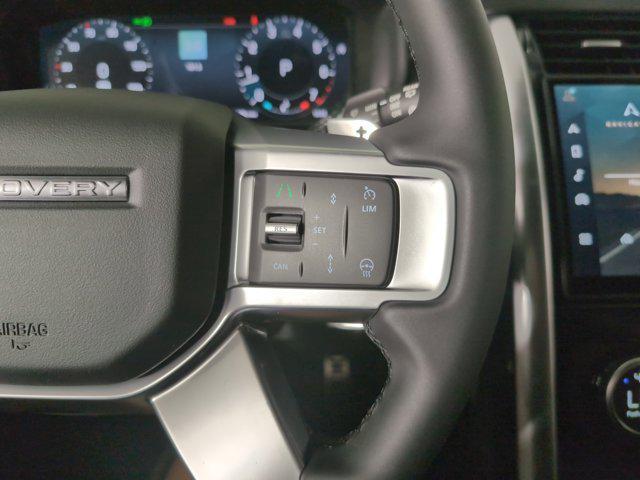 new 2025 Land Rover Discovery car, priced at $73,068