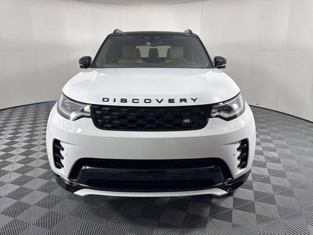 new 2025 Land Rover Discovery car, priced at $80,525