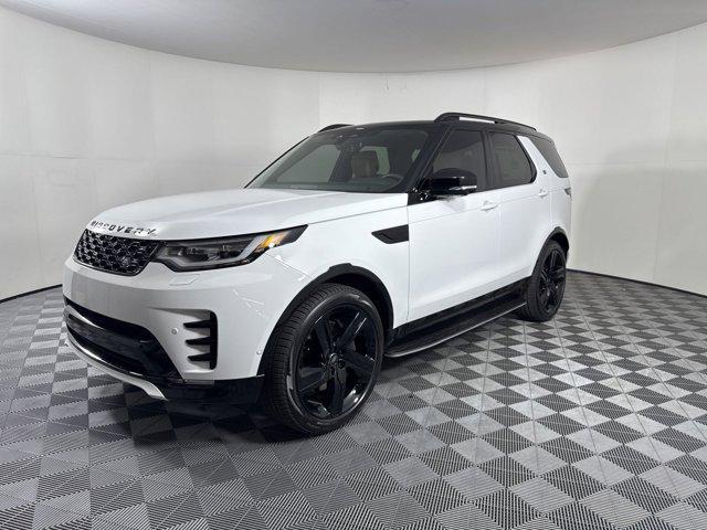 new 2025 Land Rover Discovery car, priced at $80,525