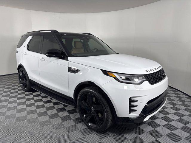 new 2025 Land Rover Discovery car, priced at $80,525