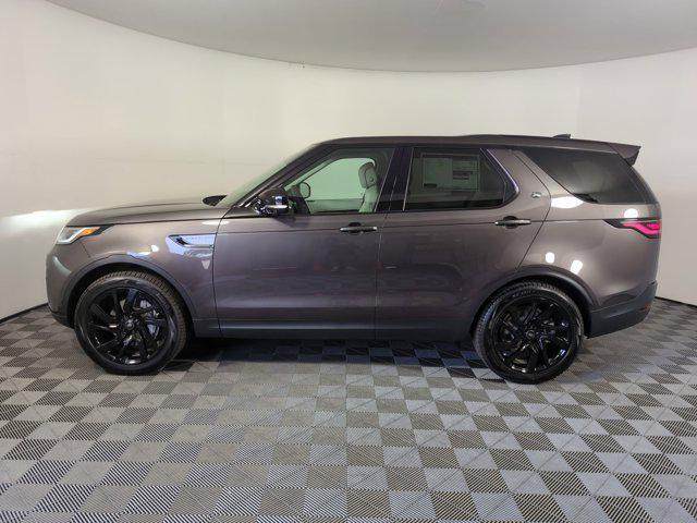 used 2025 Land Rover Discovery car, priced at $71,118
