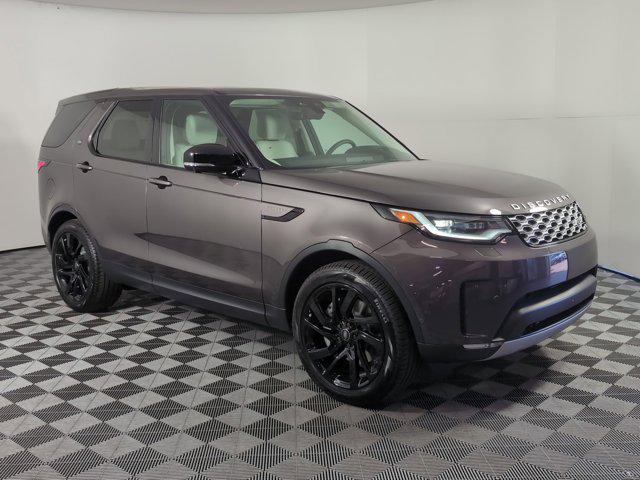 used 2025 Land Rover Discovery car, priced at $71,118