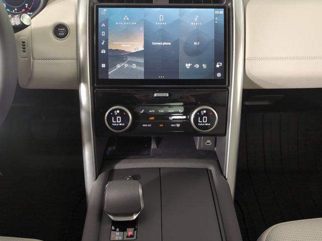 new 2025 Land Rover Discovery car, priced at $71,118