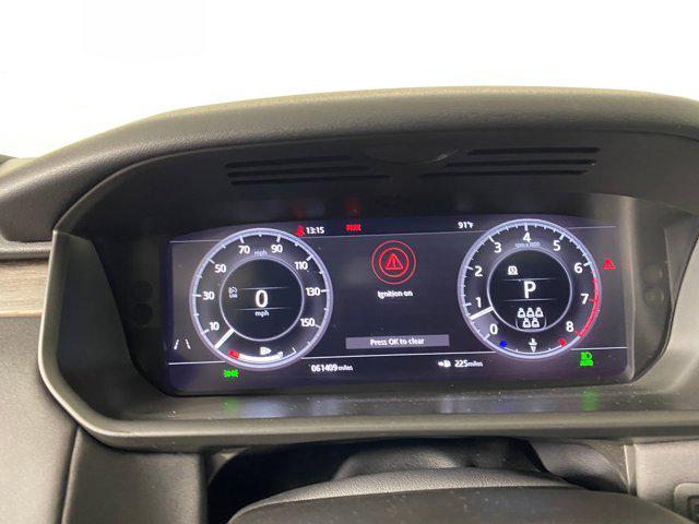 used 2019 Land Rover Discovery car, priced at $22,498