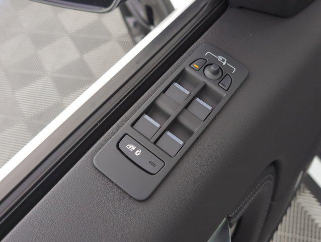 new 2025 Land Rover Discovery Sport car, priced at $60,758