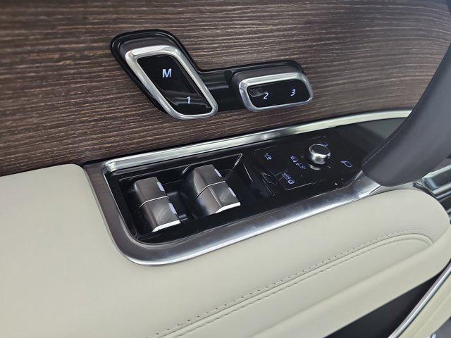new 2025 Land Rover Range Rover car, priced at $124,030