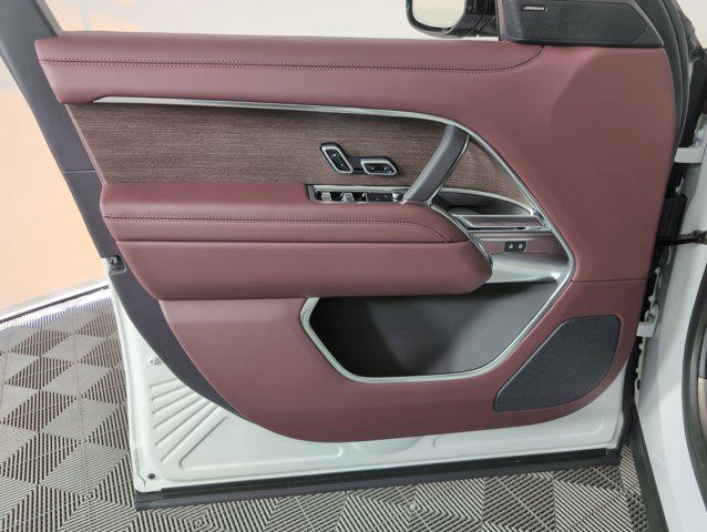 new 2025 Land Rover Range Rover car, priced at $122,205