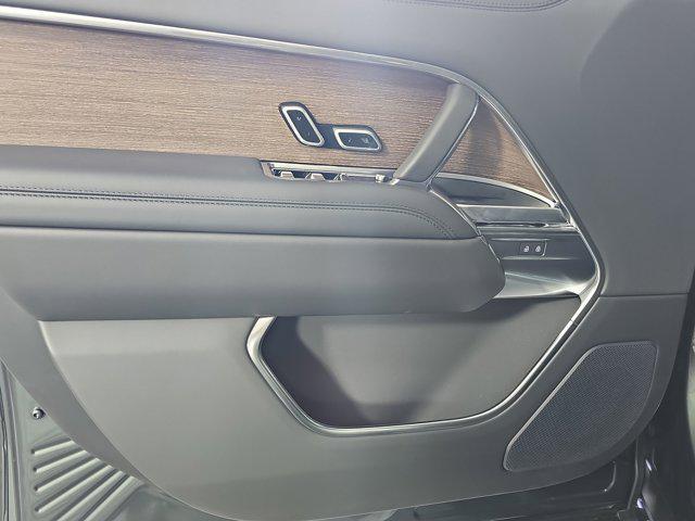 new 2025 Land Rover Range Rover car, priced at $141,275