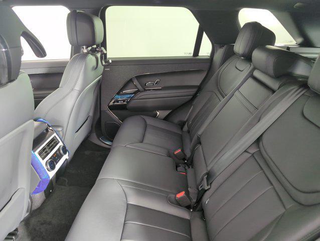 new 2025 Land Rover Range Rover Sport car, priced at $109,611