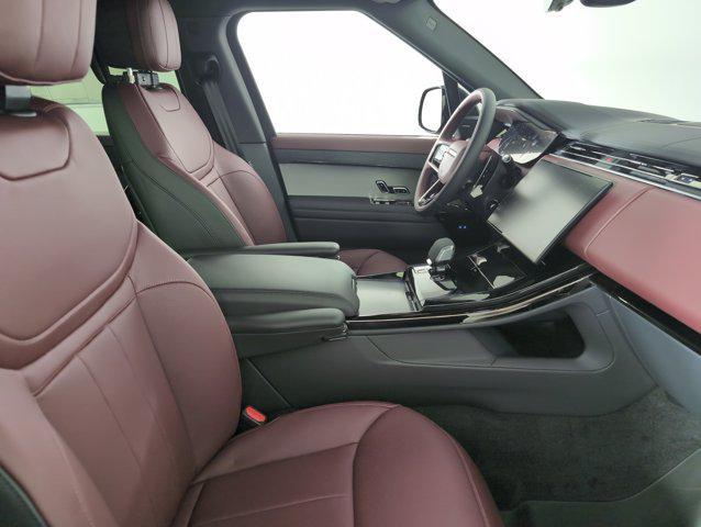 new 2025 Land Rover Range Rover Sport car, priced at $100,005
