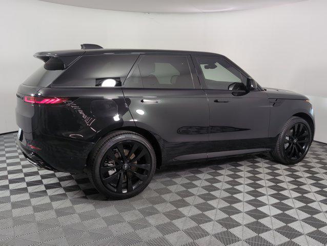 new 2025 Land Rover Range Rover Sport car, priced at $100,005