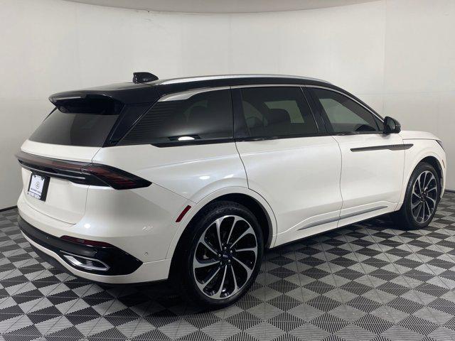 used 2024 Lincoln Nautilus car, priced at $56,998