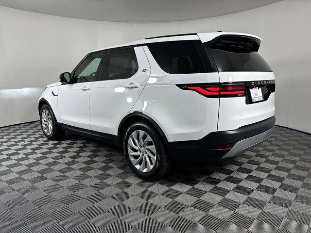 new 2025 Land Rover Discovery car, priced at $65,118