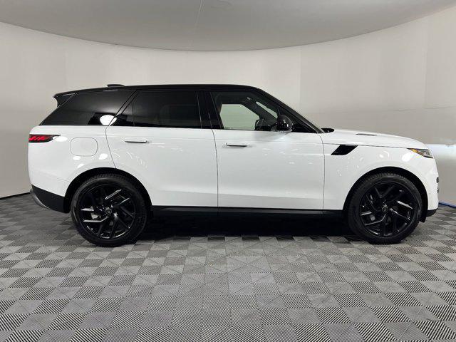 new 2025 Land Rover Range Rover Sport car, priced at $91,570