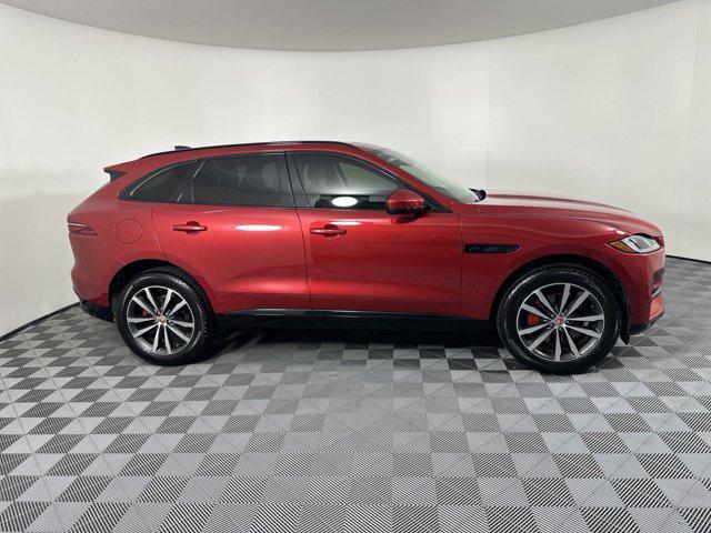 new 2022 Jaguar F-PACE car, priced at $61,325