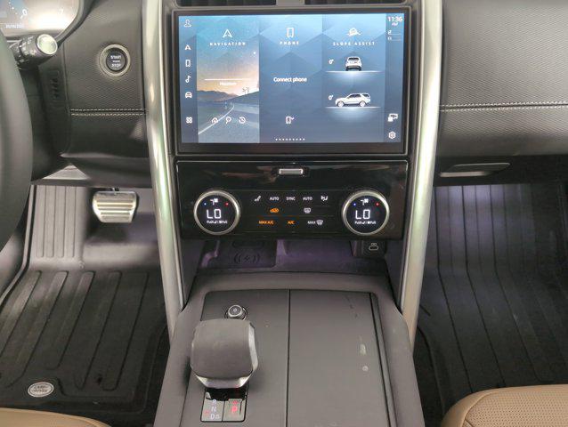 used 2025 Land Rover Discovery car, priced at $71,991