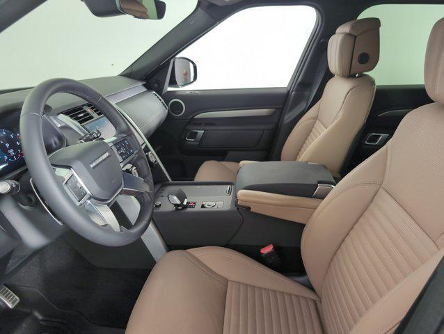 used 2025 Land Rover Discovery car, priced at $71,991