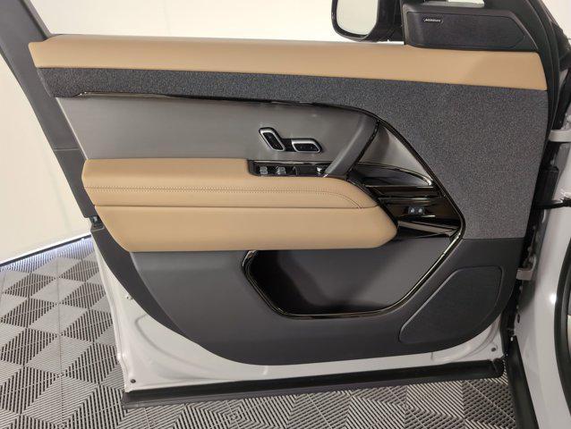 new 2025 Land Rover Range Rover Sport car, priced at $93,280