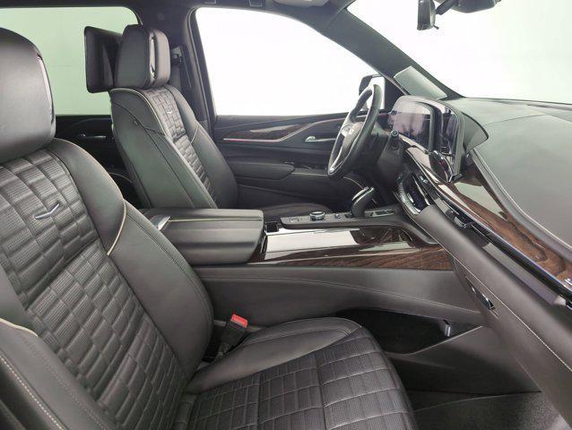 used 2023 Cadillac Escalade ESV car, priced at $83,997