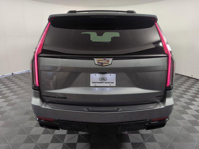 used 2023 Cadillac Escalade ESV car, priced at $83,997