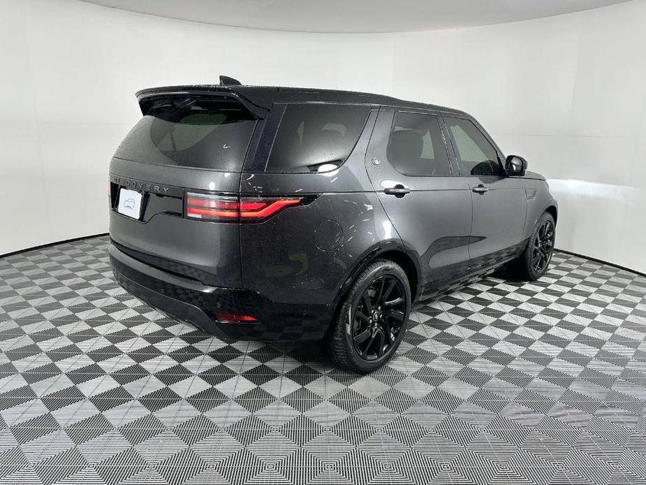 new 2024 Land Rover Discovery car, priced at $73,658