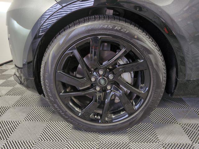 used 2024 Land Rover Discovery car, priced at $65,658
