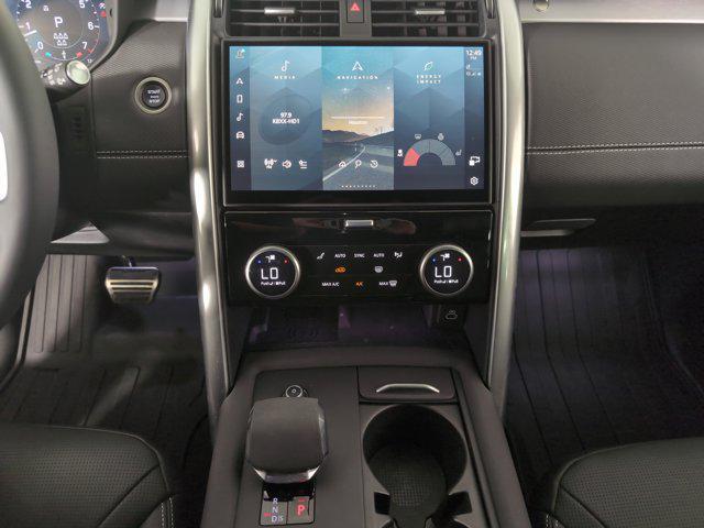 used 2024 Land Rover Discovery car, priced at $65,658