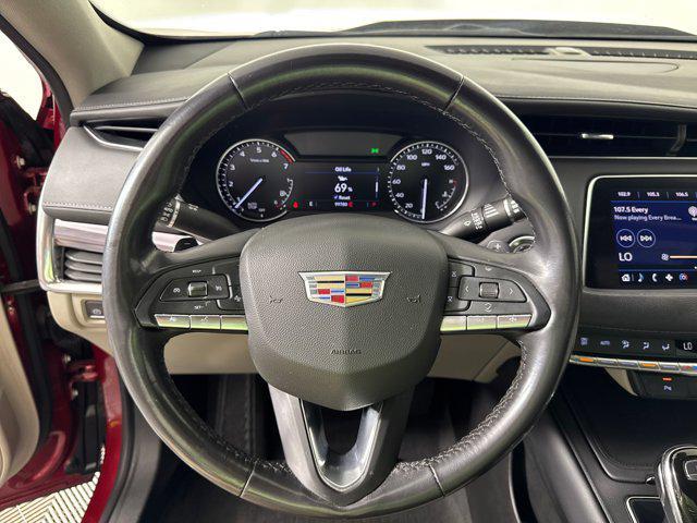used 2021 Cadillac XT4 car, priced at $17,498