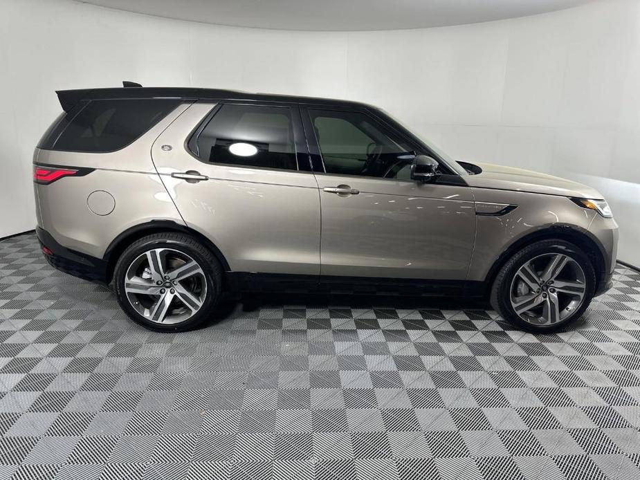 new 2024 Land Rover Discovery car, priced at $73,258