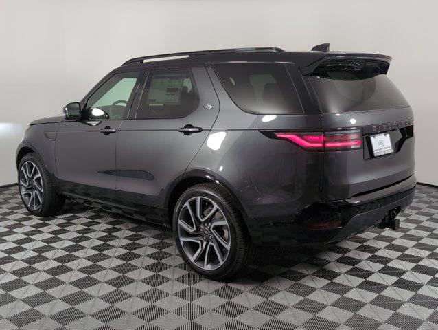 new 2025 Land Rover Discovery car, priced at $76,728